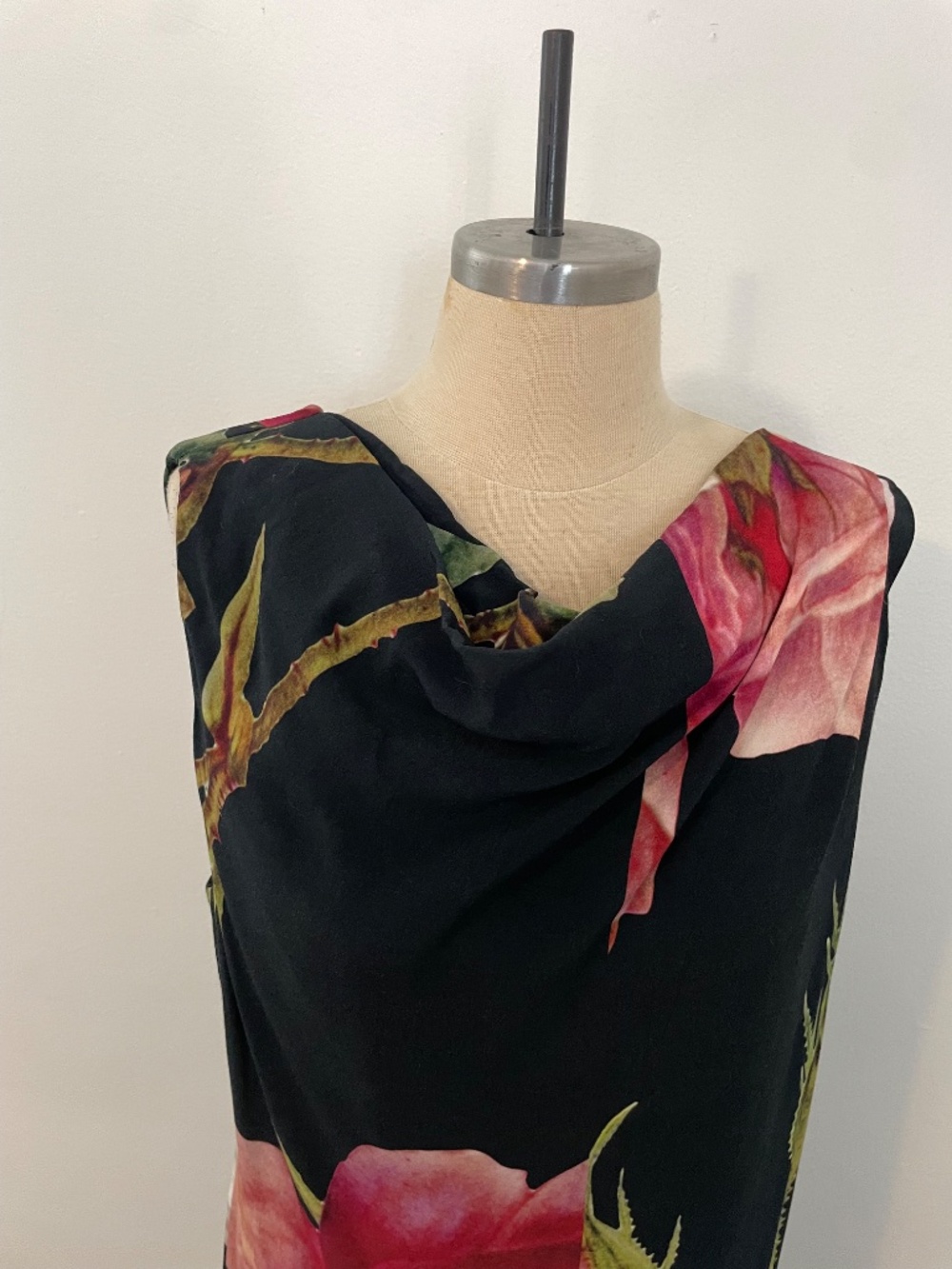 Vivienne Westwood Anglomania Black Floral Print Midi Cocktail Dress, Size US 10 - Picture 2 of 14